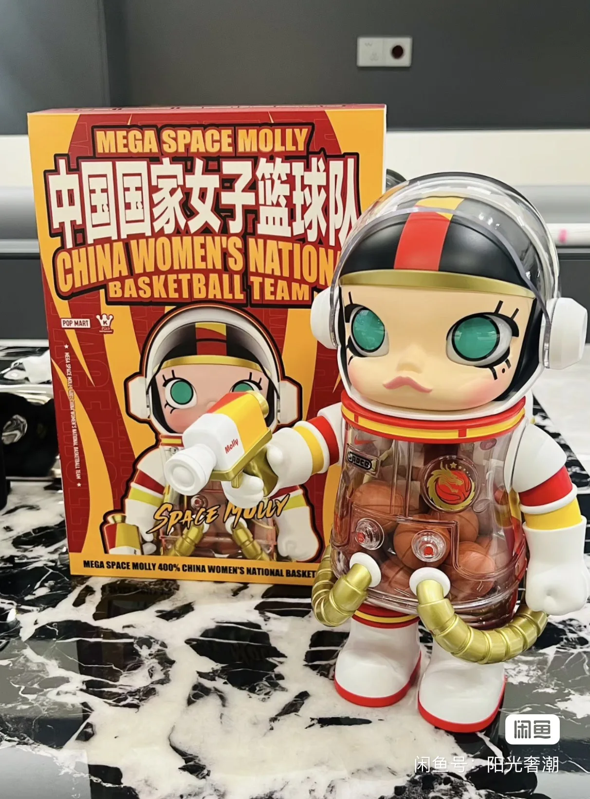 Genuine Mega Space Molly 400% Chinese National Women'S Basketball Team Series Anime Figure Fashion Trendy Home Decor Model Toy