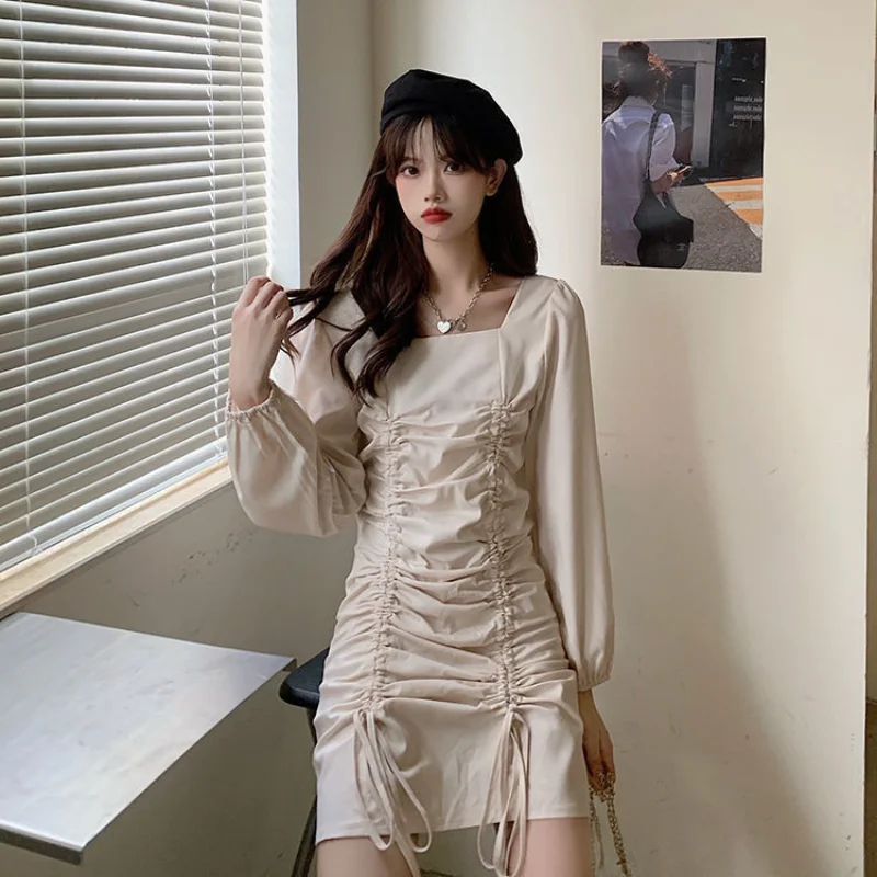 New Women's Square Collar Pleated Waist-hugging Dress Showing Slim Temperament for Women Long Sleeves Sexy Buttocks