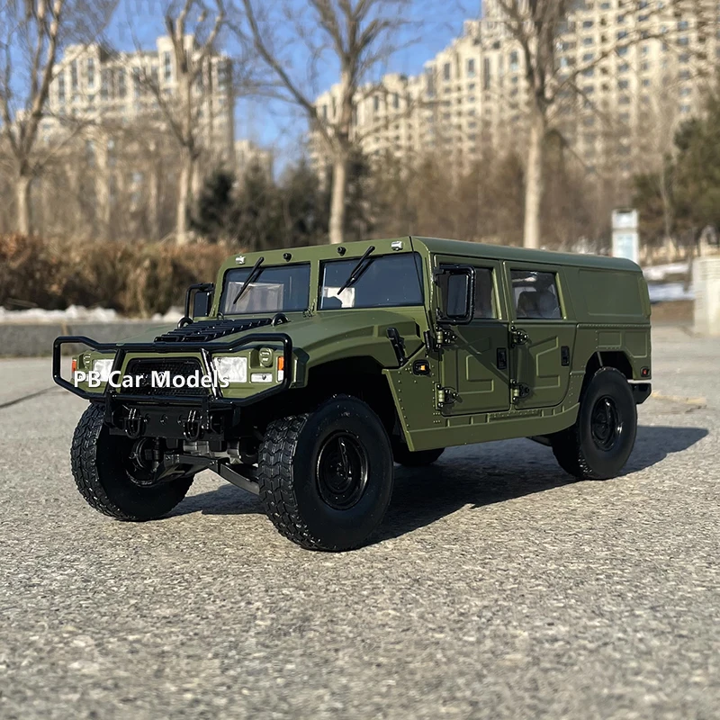 1:18 original Dongfeng new warrior military vehicle flat-top hard-top version combat car model alloy car model