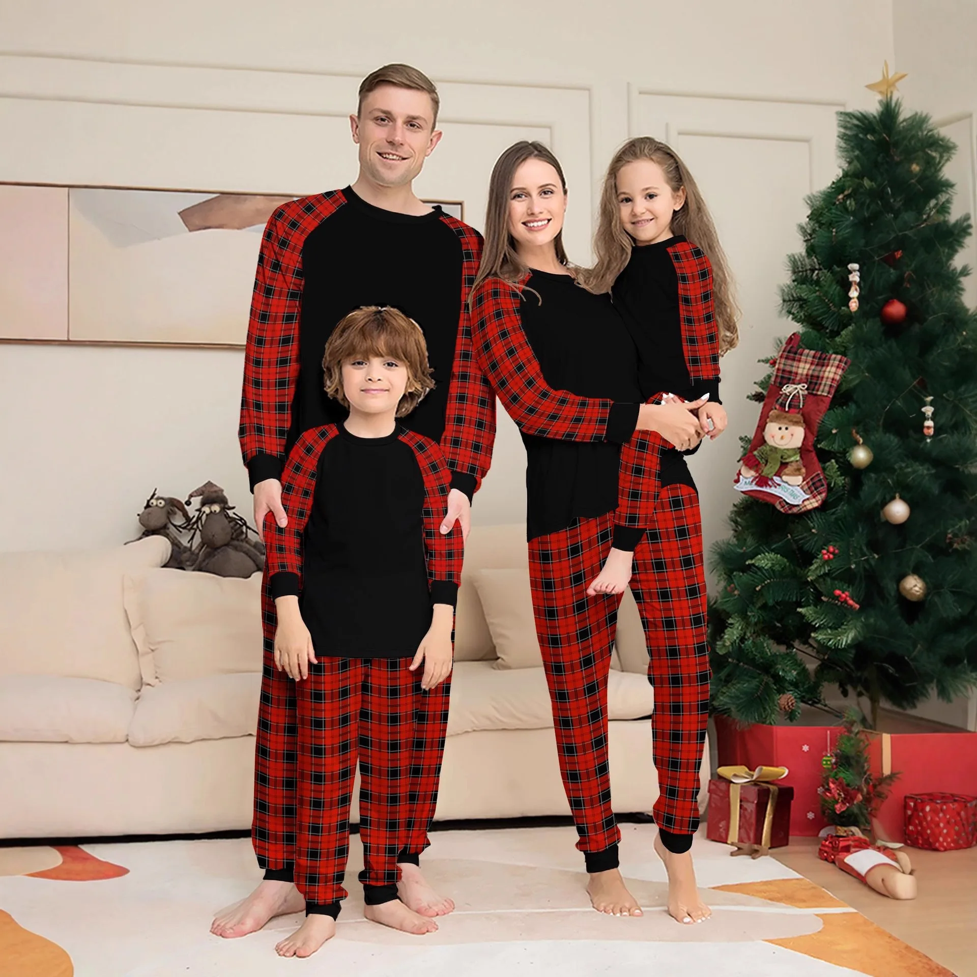 

Blank Plaid Print Christmas Pajamas Set for Family Full Sleeve O Neck 2 Pieces Suit Sleepwear Adults Kids Matching Pyjamas