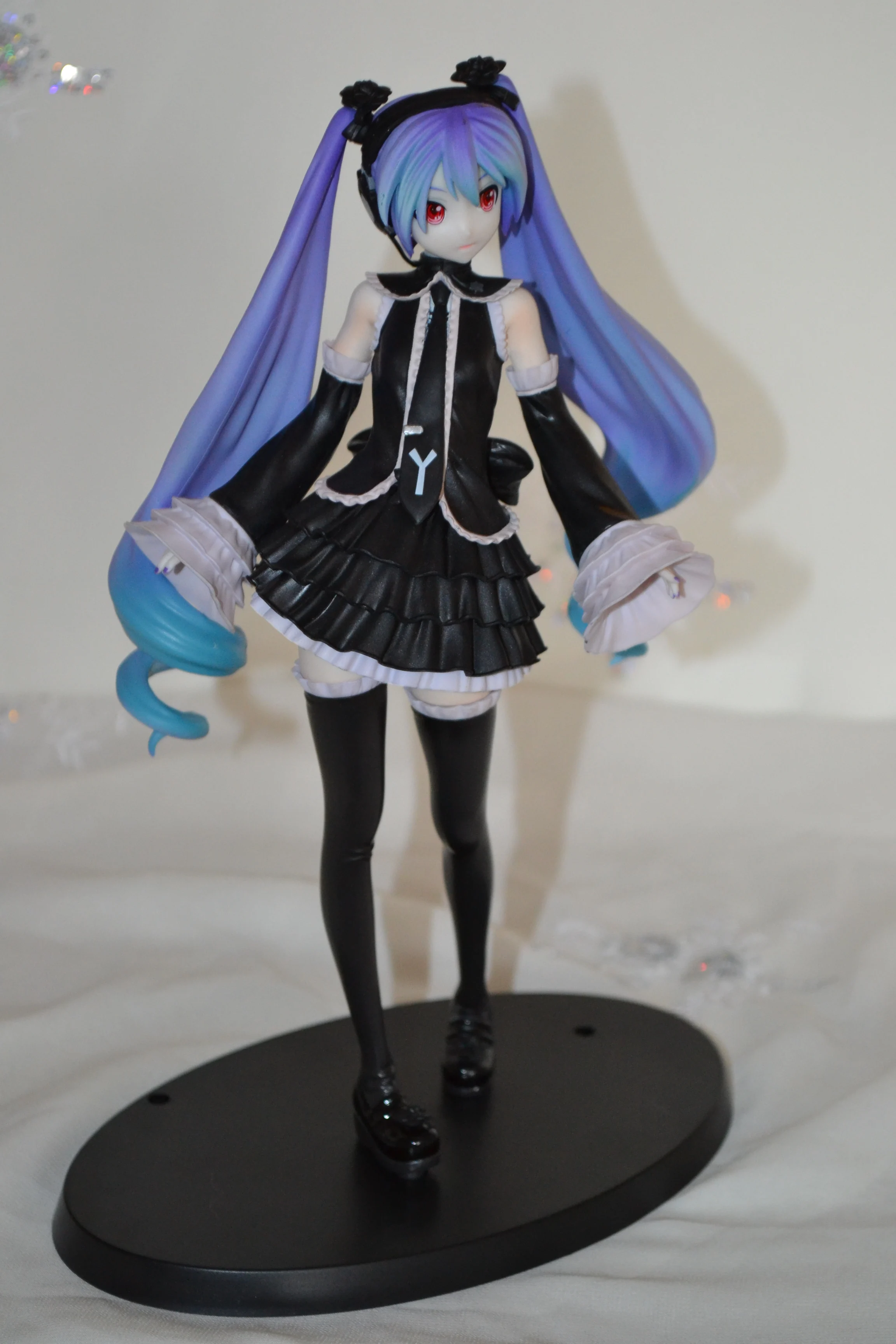 17CM Anime Hatsune Miku Project DIVA Arcade Future Tone Hatsune Miku Black Dress Lolita Model Toy Gift Collection Aciton Figure