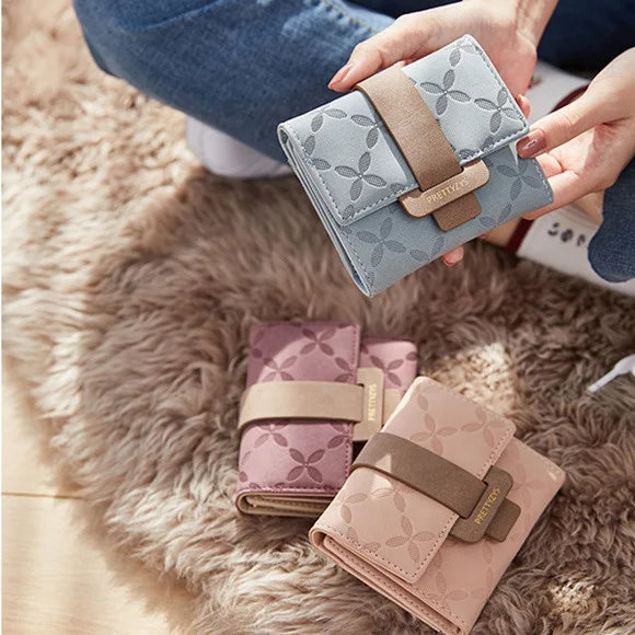 2026 Autumn New Short Wallet Korean Version Ins Fresh Fashion Floral Pattern Buckle Women's Student Coin Purse