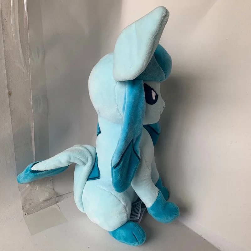 20cm Pokemon Glaceon Plush Toys Anime Doll Cute Ornament Giant Pokémon Kawaii Stuffed Plushie Pillow Gift for Children