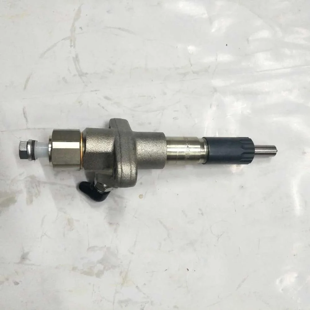 1153002502 6BG1 6BG1 injector assembly EX200-2 EX200-3 excavator engine  injector injector assembly