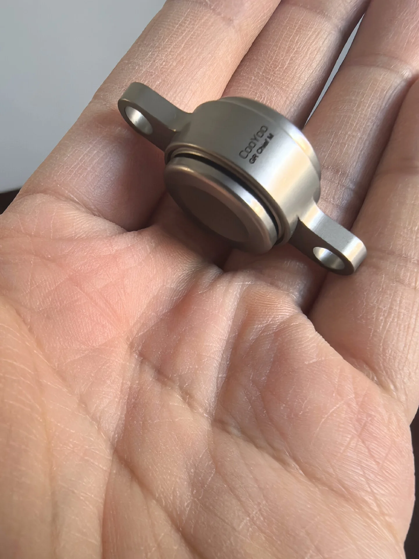 cooyoo (Cool Friends) Titanium Alloy EDC, decompression toy