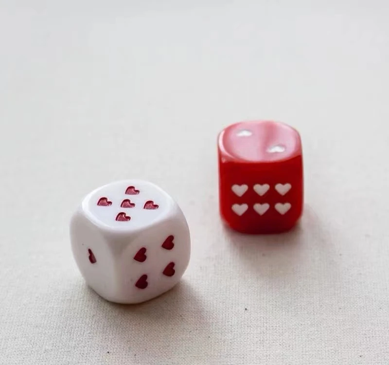 6PCS Heart Dice Poker Funny Games For Party Couple Gifts For Lovers Juegos De Mesas Para Toda La Familia Divertidos