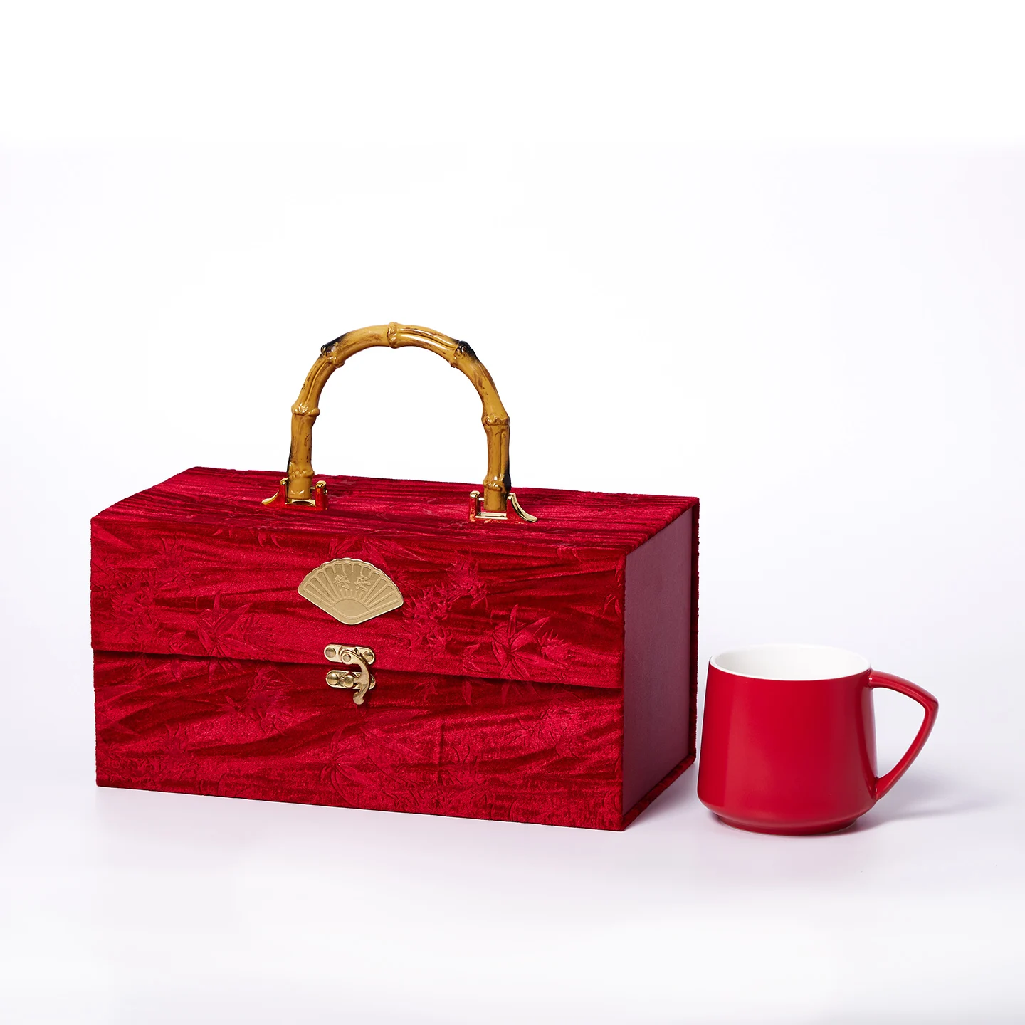 

Новая бархатная свадебная коробка конфет Fini для помолвки, большой размер, красивая ручная подарочная коробка для свадьбы, бамбуковая ручка