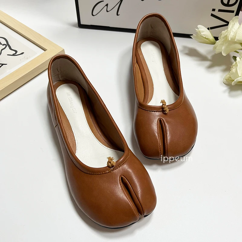 

IPPEUM Split Toe Flats Plus Size 44 Ballet Falts Leather Mary Janes For Women Summer Shoes Ballerinas Zapatos Mujer