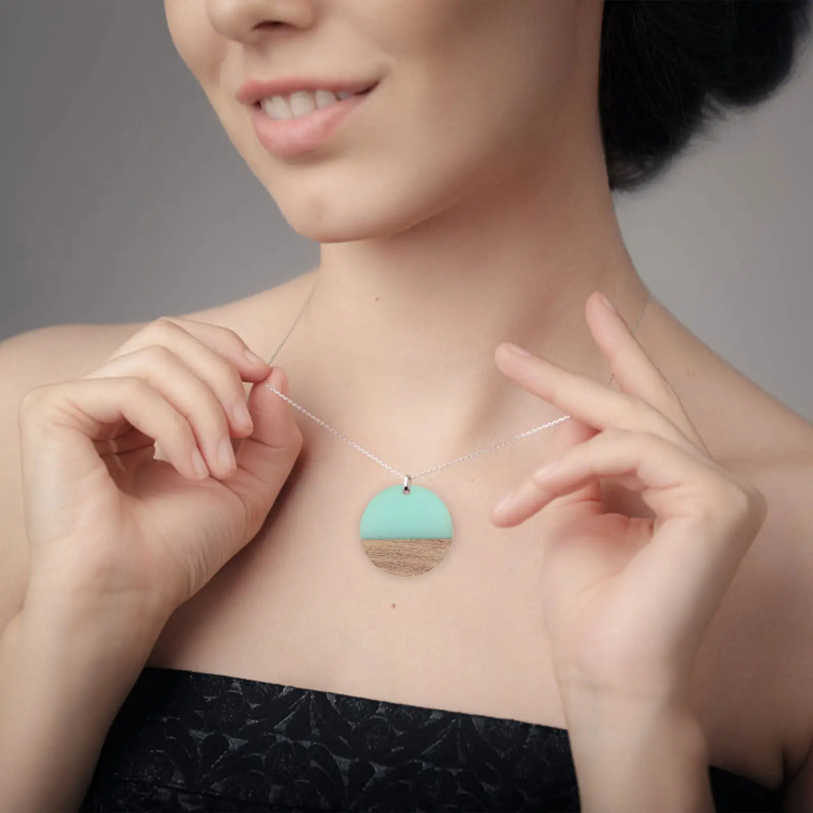 

10Pcs Resin Wooden Pendant Flat Round Natural Lightweight Smooth Pendants for DIY Earrings Necklace Making Jewelry Accessories