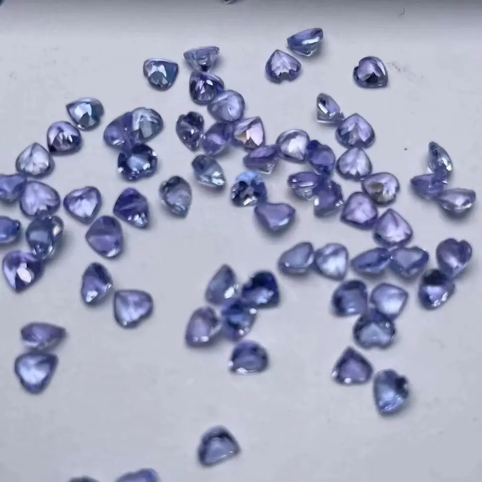 Wholesale 5pcs Natural Blue Tanzanite 4mm 5mm Hearts Beads brilliant-Cut Semi-Precious Gemstone Jewelry Cabochon Ring Face