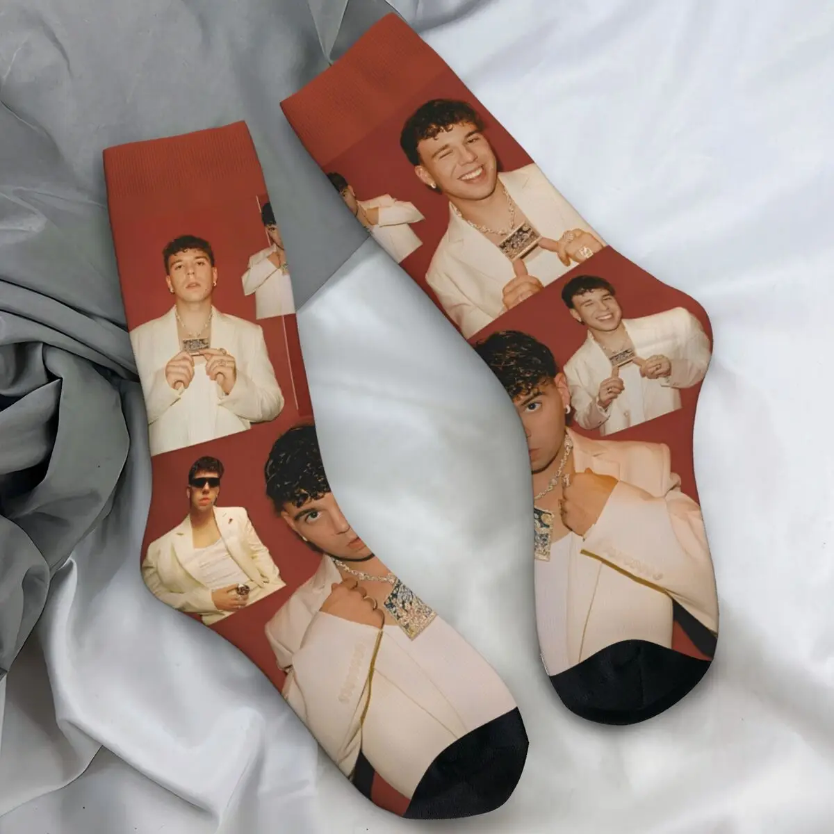 

Rapper Quevedo Spanish Singer Socks Modern Stockings Women Men Medium Soft Running Socks Winter Pattern Anti Bacterial Socks