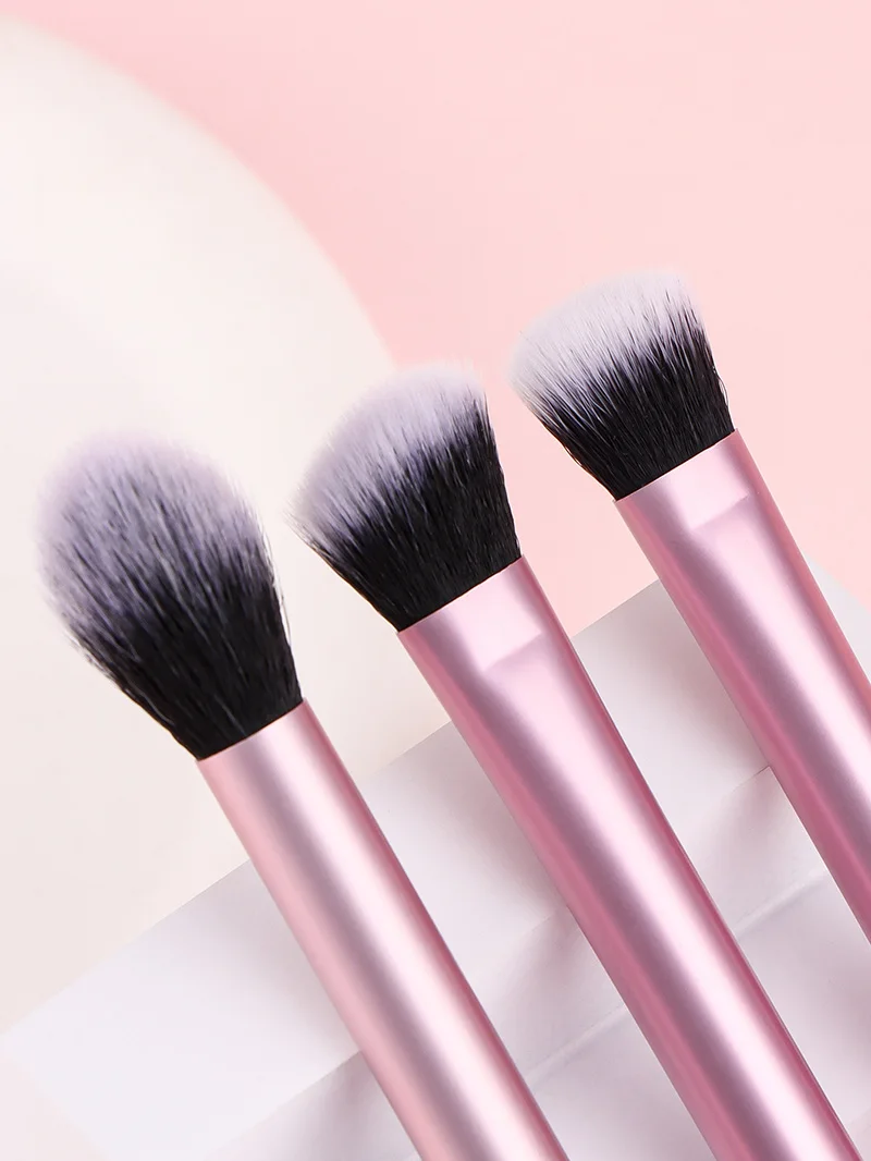 New Three Color Flawless Base Makeup Brush Set Concealer Eye Shadow Powder Blusher Halo Dye Makeup Brush Beginner Brush Set