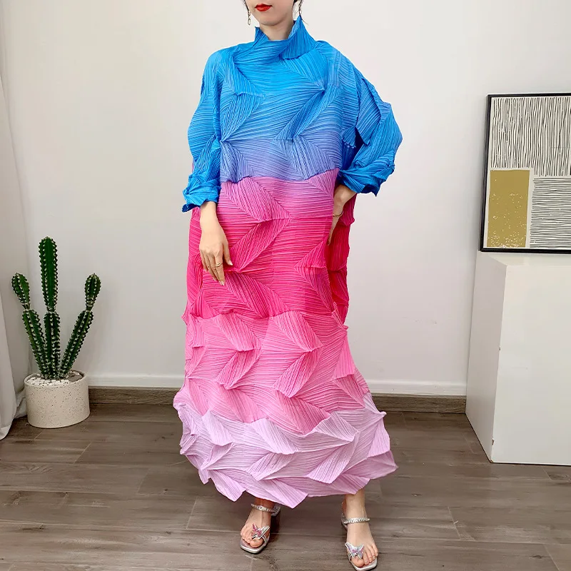 

Tri-color Gradient Pleated Diamond Pleated Dress Women's Summer 2023 New Messy Pleats Fashion Loose Knee-Length Skirt