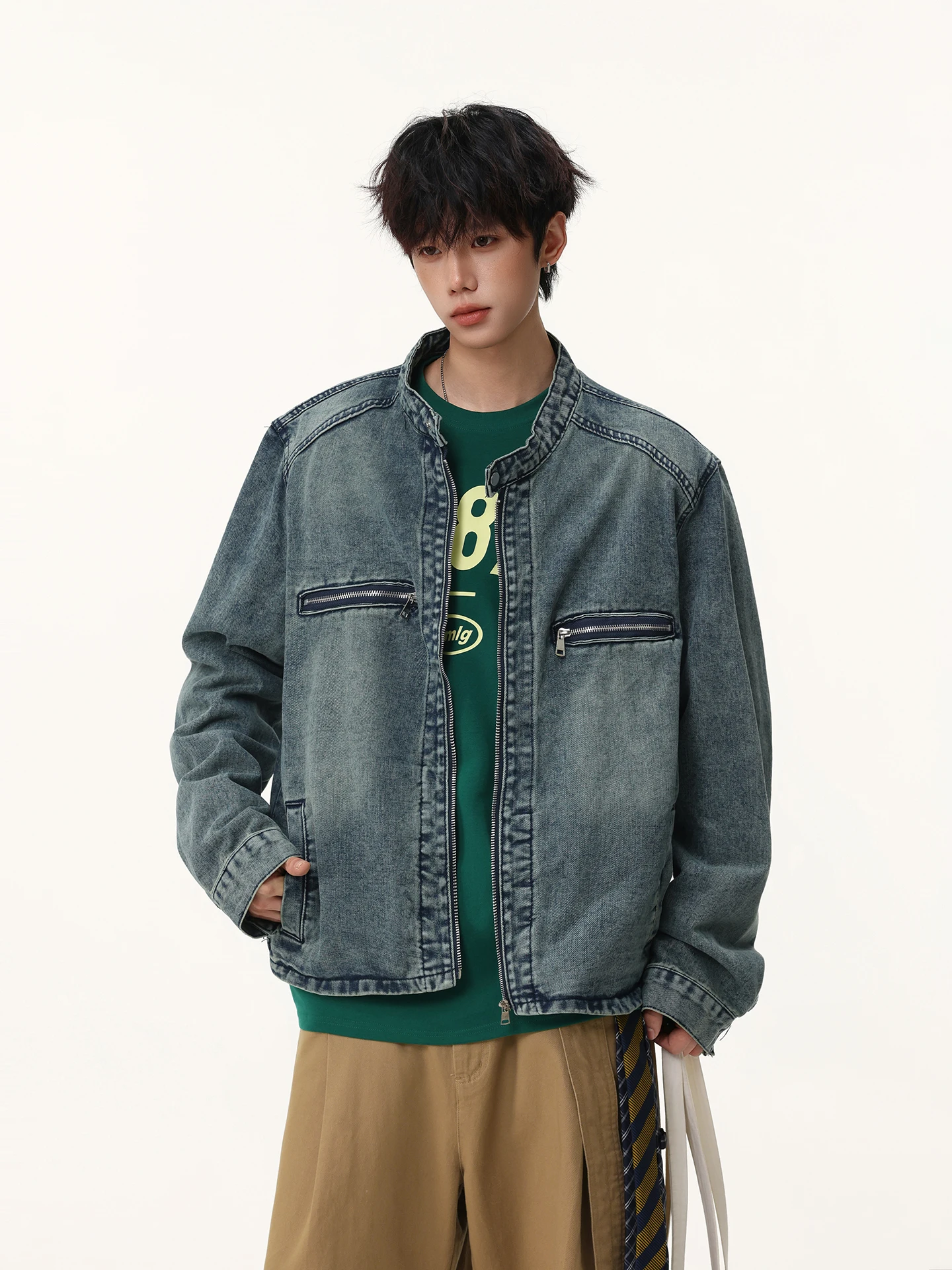 

Retro American Waed Stand Collar Denim Jaet Loose Casual Zipper Coat for Men Street Sle Autumn Faion Outerwear