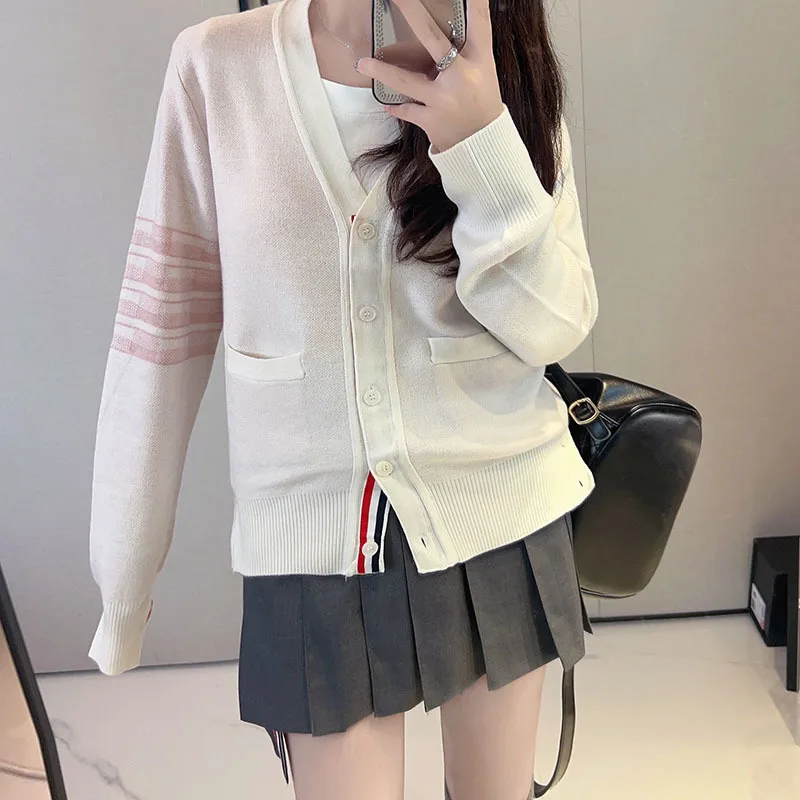 Wool Knitted Cartoon Puppy Pink White V-neck Cardigan Cute Loose Sweater Women Korean Casual Single-Breasted Long Sleeve Jacket