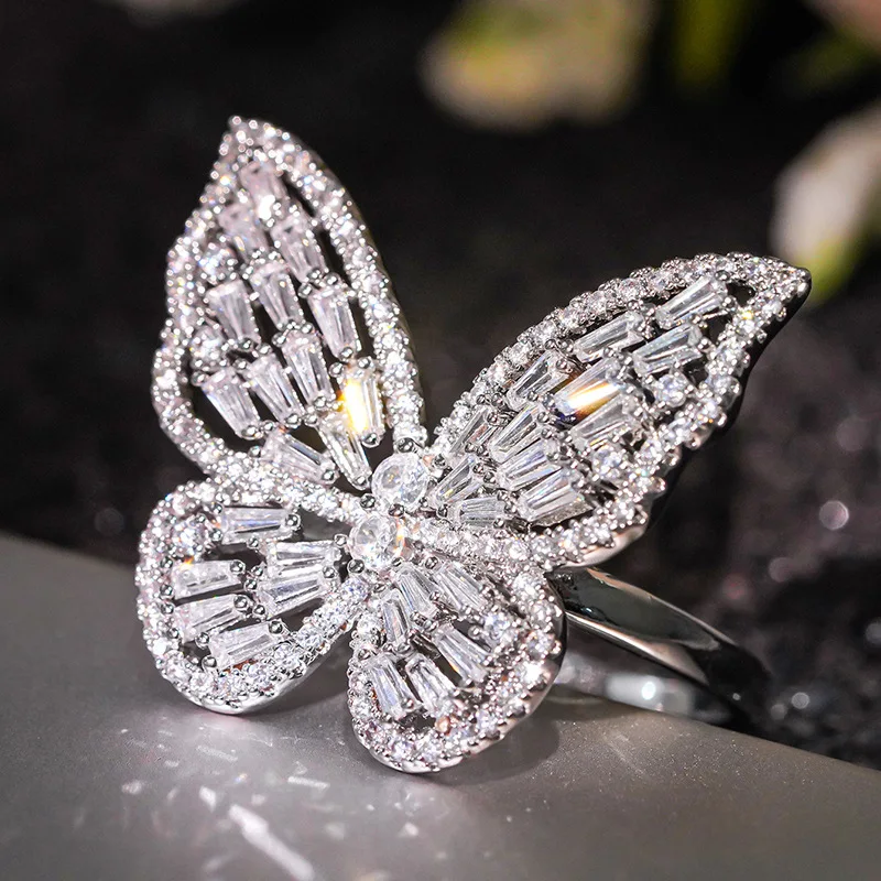 European and American Design Full of Butterfly Zircon Inlaid Ring, Female Actress Ya Attends Banquet with Dynamic Accessories