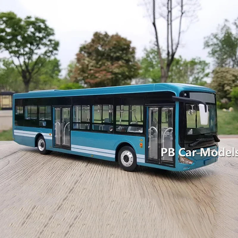 1: 42 Zhongtong Bus Model Electric Bus Jinan Bus LCK6126 Non Yutong Hager Model