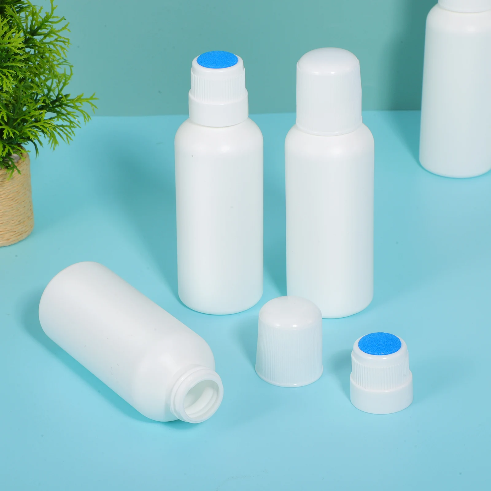 

6 Pcs Dispenser Liniment Bottle Travel Toiletry Plastic Bottles for Liniments Liquid Sponge Applicator