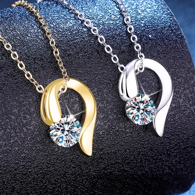 

S925 Silver White Gold Plated 1CT D Color Moissanite Geometric Heart Pendant Necklace, Exquisite Jewelry.