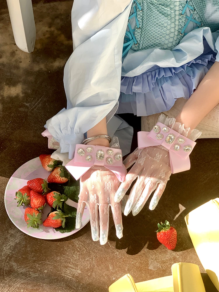 Spring and Summer Court Texture Glossy Ribbon Inlaid Gem Lace Velvet Ornament Gloves