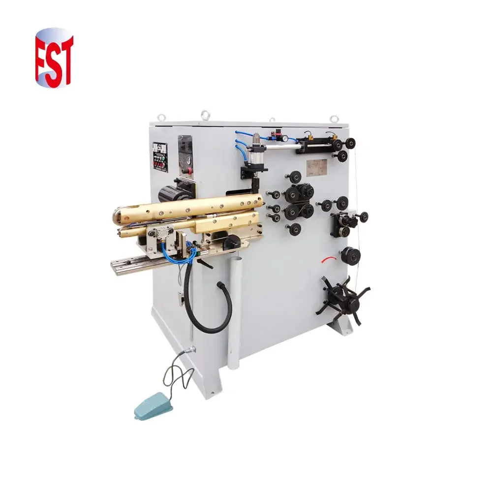 Semi-automatic seam welding machine and automatic seam welding machine