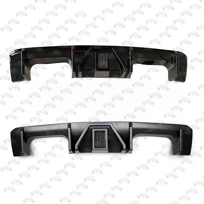 Rear Bumper Diffuser LED Rear Lip Tail Lip Spoiler With Brake Light For BMW BMW M3 M4 G80 G82 2021+Glossy Black/ Carbon Fiber