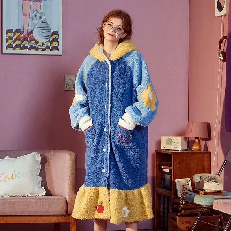

Winter Pajamas Nightdress Hooded Snow White Robe Lingerie Homewear Bathrobe Sleepwear Nightgown Thickened Women's Nightwear