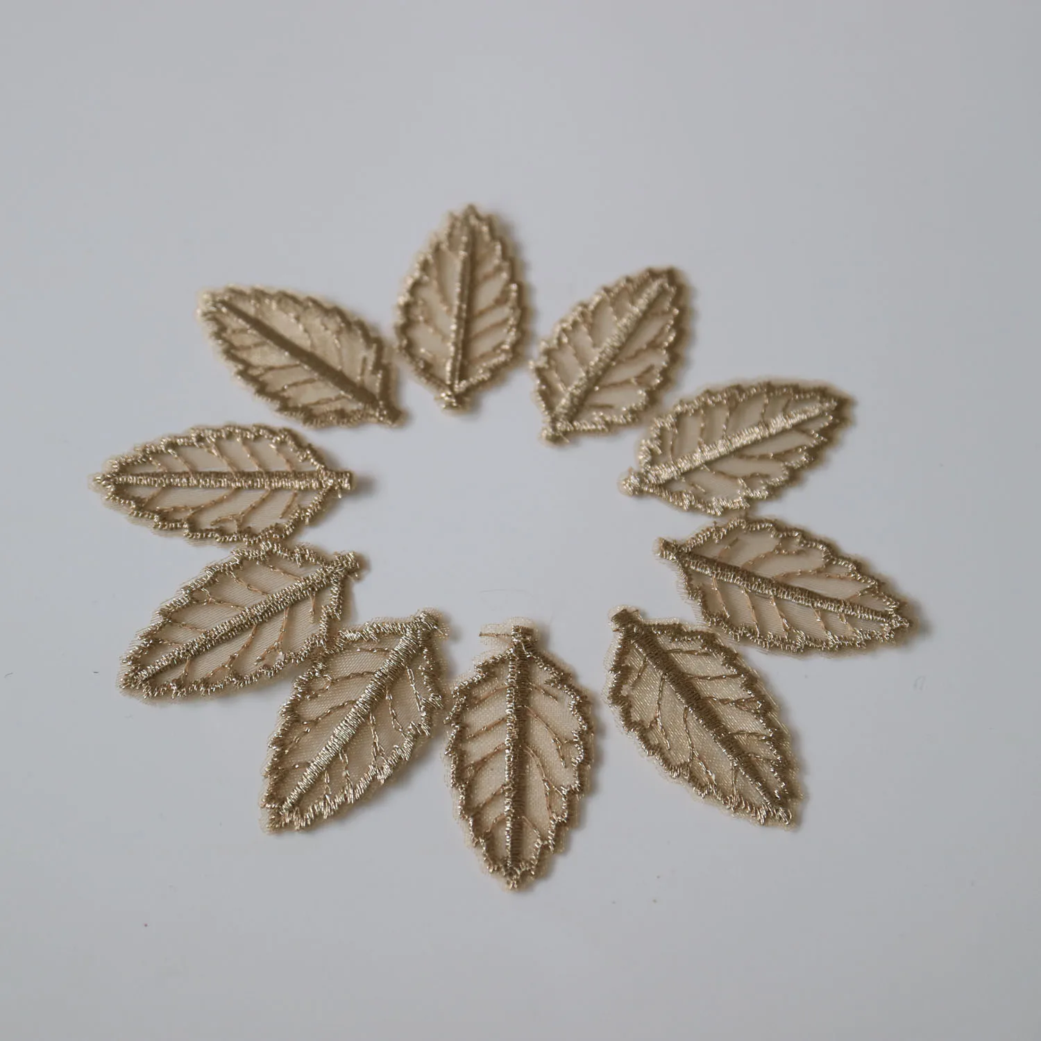 10pcs/lot sew on leaf lace patches for clothing 2*3.8cm Leaves embroidery applique parches para for bags backpack jeans