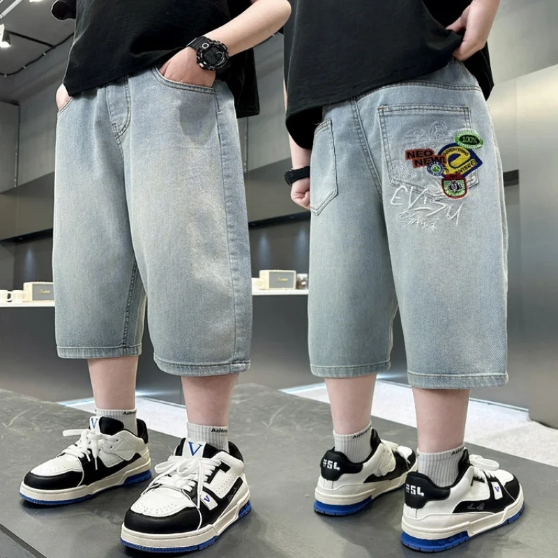 

2025 Summer Boys' Denim Shorts with Embroidered Back Pockets, Sizes 120-170cm – Stylish Casual Kids' Clothing