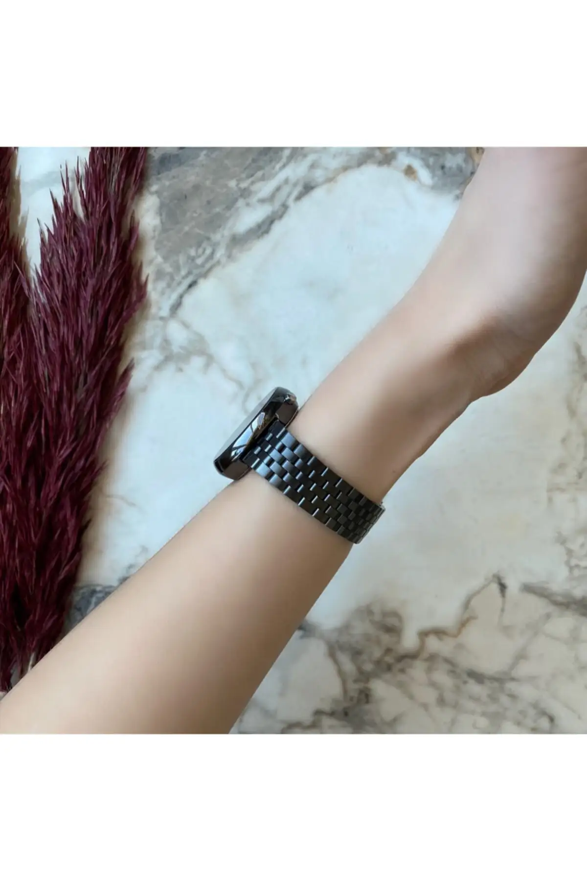 Relógio digital de discagem redonda