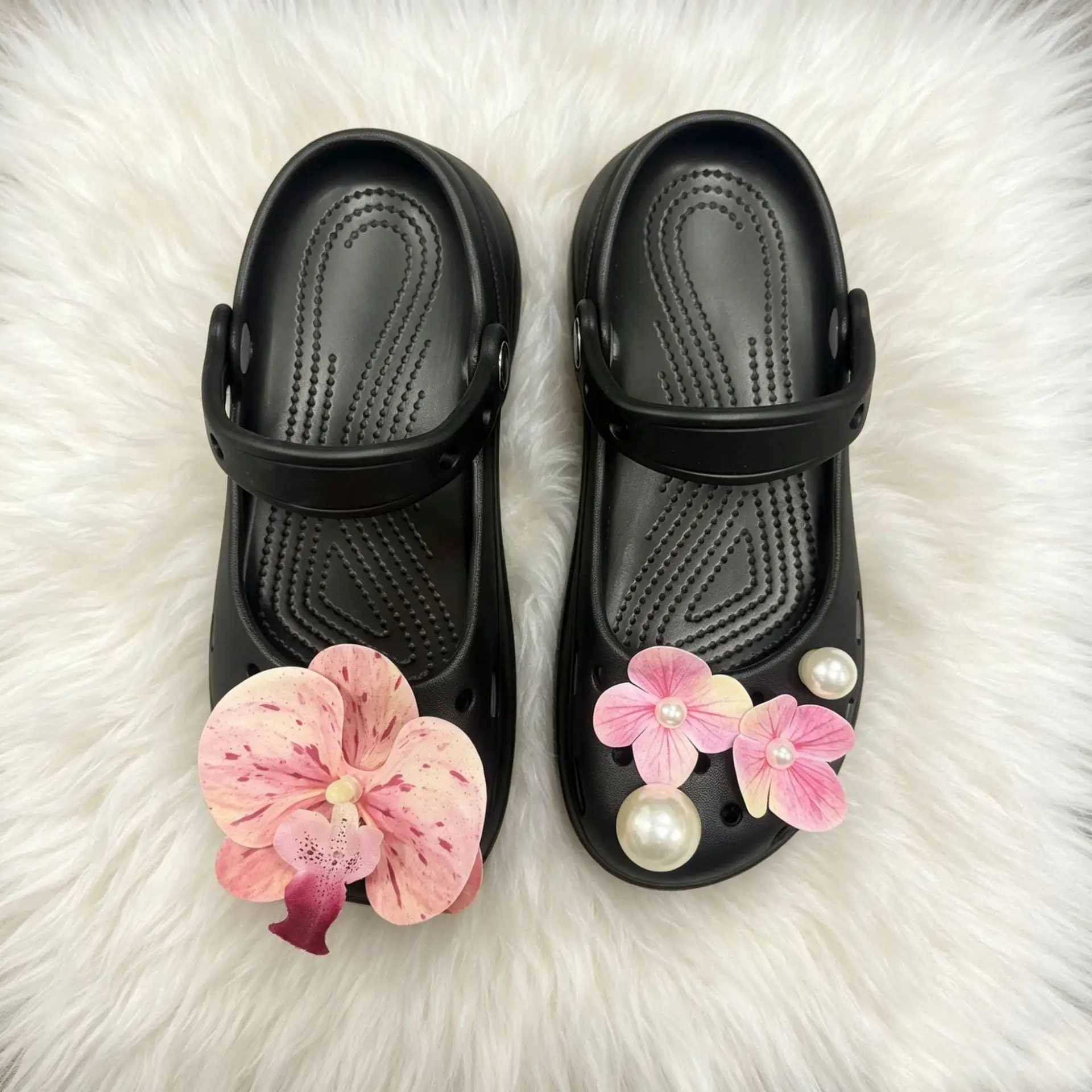 

2026 ballet shoes hole fashion wear versatile summer camellia heightening sandals