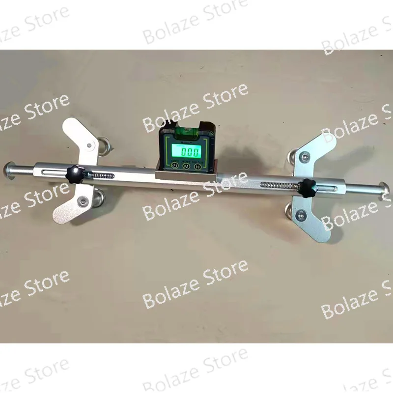 

Электронный прибор для выравнивания и центровки рулевого колеса автомобиля, устройство для выравнивания и приведения в прямое положение рулевого колеса.