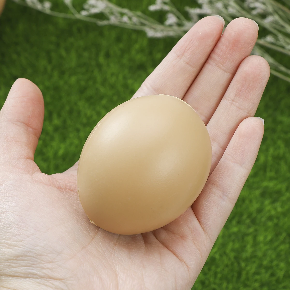 

10pcs Plastic Fake Eggs Realistic Size Shape Color Substitute for Breeding Replacement Artificial Solid False Eggs Montessori