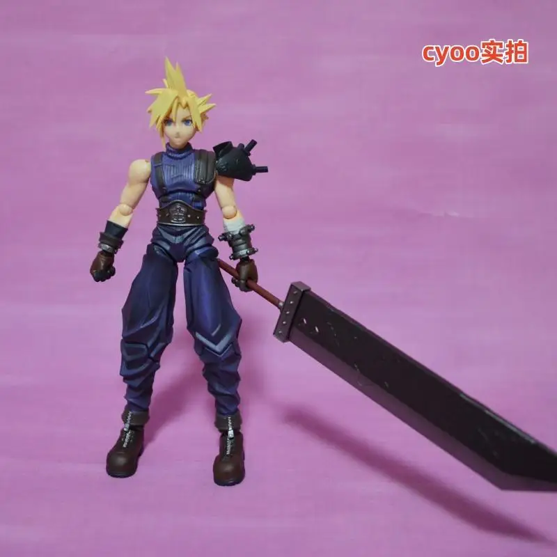 Claude Bring Arts BA Final Fantasy 7 Remastered Japanese Handheld Model