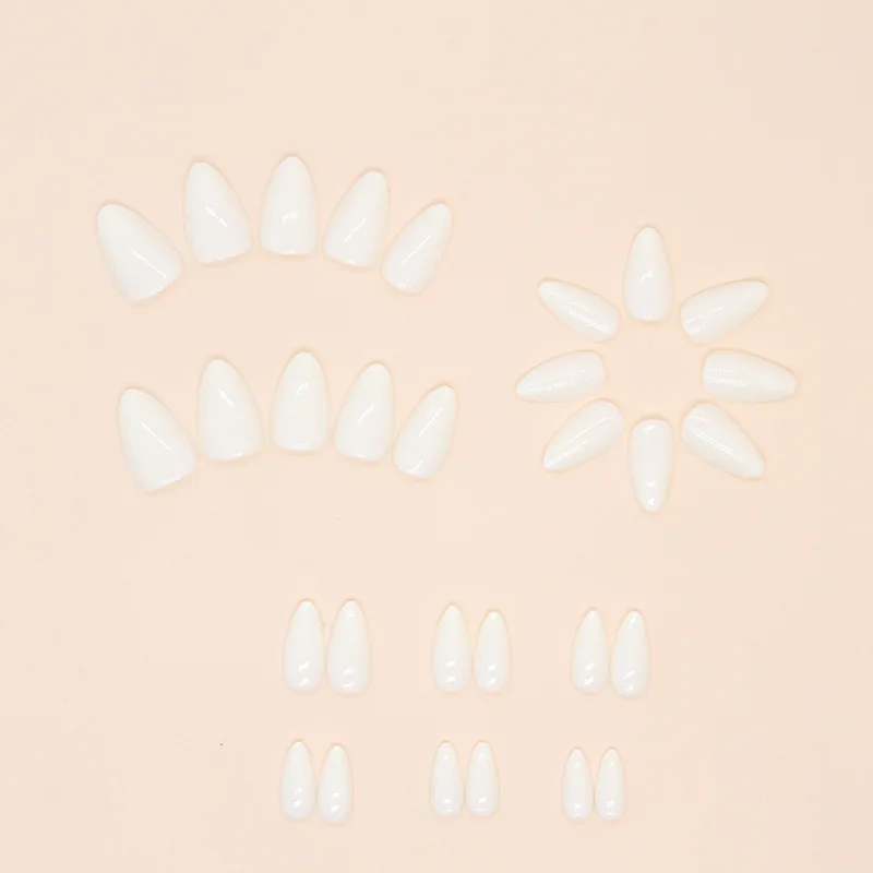 Unhas falsas em acrílico artificial para meninas, unha falsa simples, cor sólida, amêndoa média, pressione manicure com ferramentas completas, 24 peças