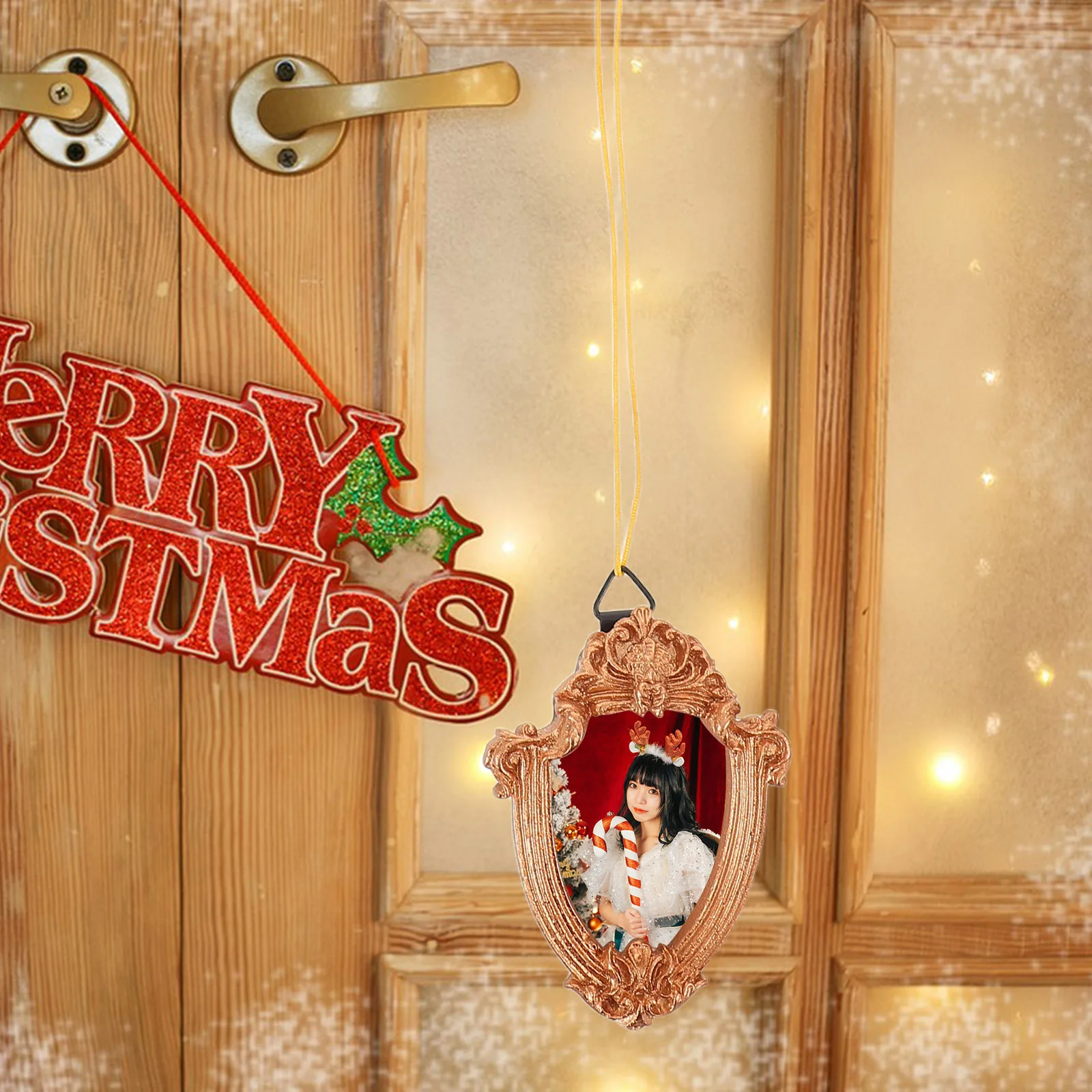 

Vintage Picture Frame Mini Oval Photo Frames Ornament for Christmas Tree Holiday Home Decor Display