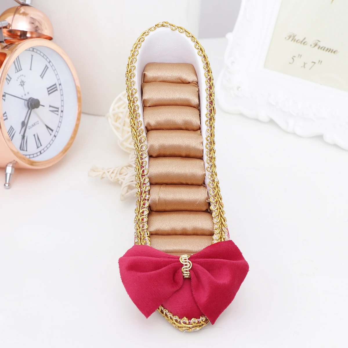 

Durable HighHeeled Shoes Shaped Jewelry Organizer Stand For Earring Rings Stylish And Functional Display Storage Rack Red