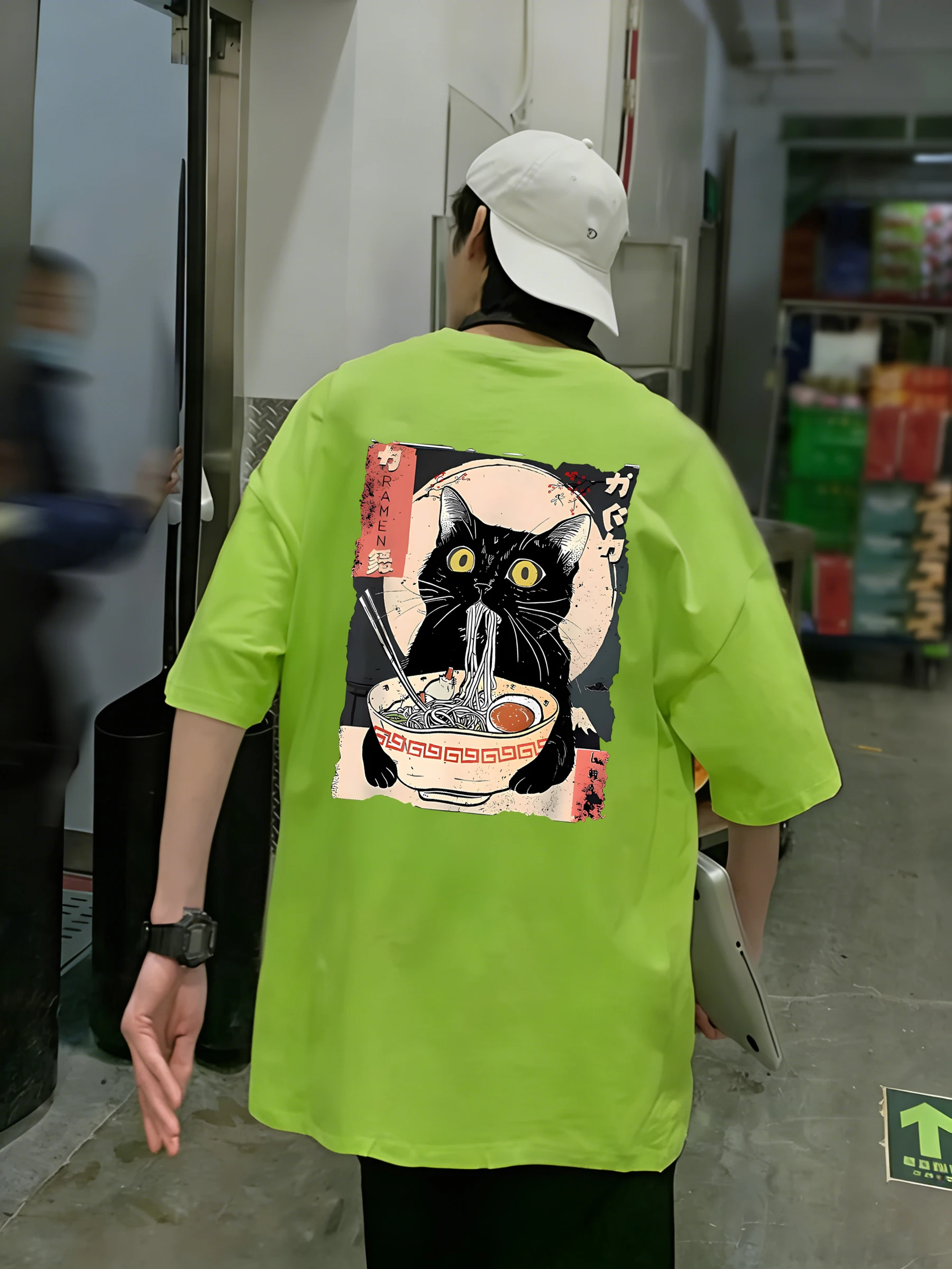 Cat Likes To Eat Noodles And Daydream T-Shirt Mens Summer Soft T Shirts Cotton Comfortable Sportswear Unisex Fashion Clothing