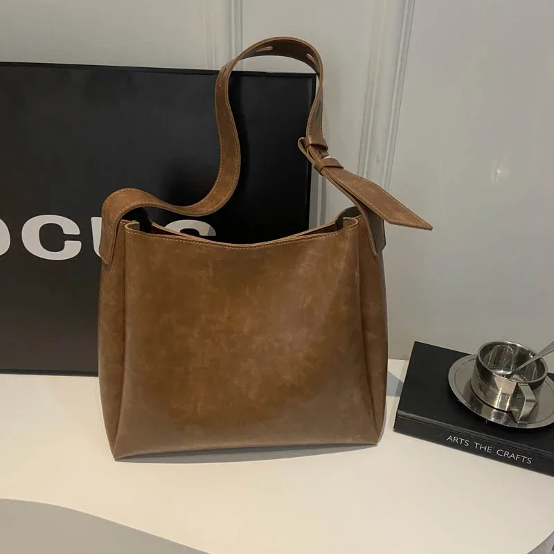 Autumn and Winter New Large Capacity Bag for Women Commuter Versatile High-end Tote Bag Fashion Shoulder BagTrousses De L’épaule