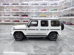 1:18 g900樹脂車モデルSuvモデル白色おもちゃギフト