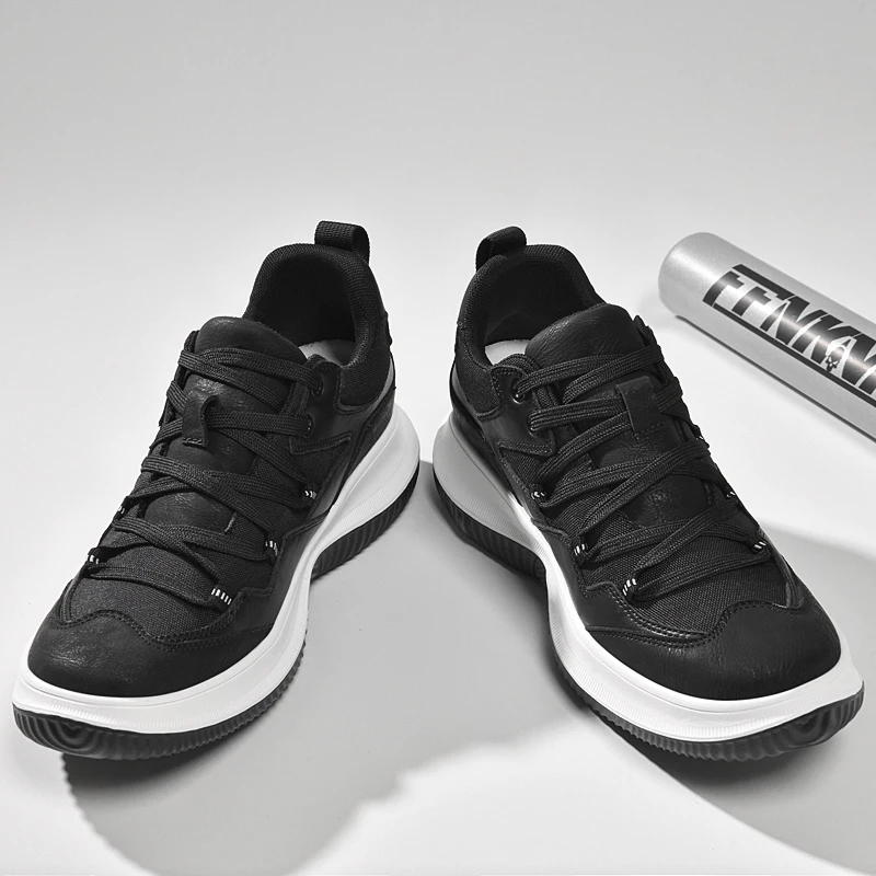 

Autumn Black Height Increasing Casual Men Shoes High-end Splicing Breathable Non Slip Fashionable Student Board Shoes