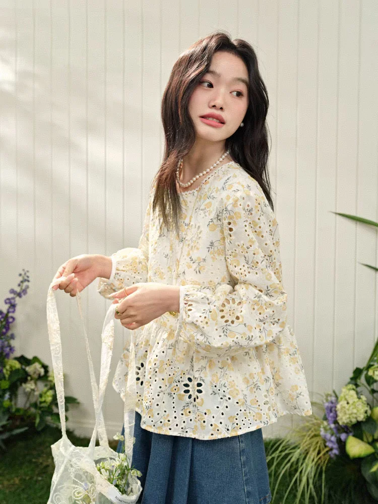 

Women's Hollow out Ruffle Sve irt Spring Summer New Sle Korean Version Doll oulder Long Sve round Ne Blouse