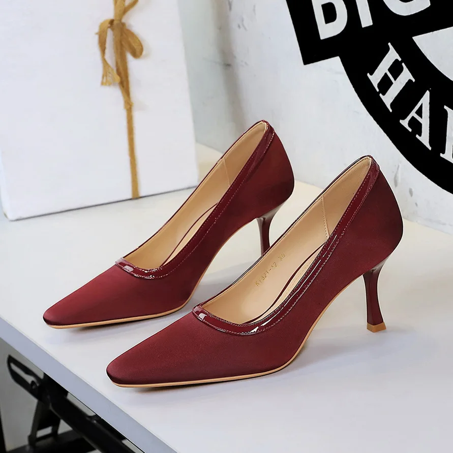 

Women Elegant Burgundy 7.5cm High Heels Dress Shoes Female Fashion Valentine Date Shoes Lady Concise Satin Pointed Toe Shoes