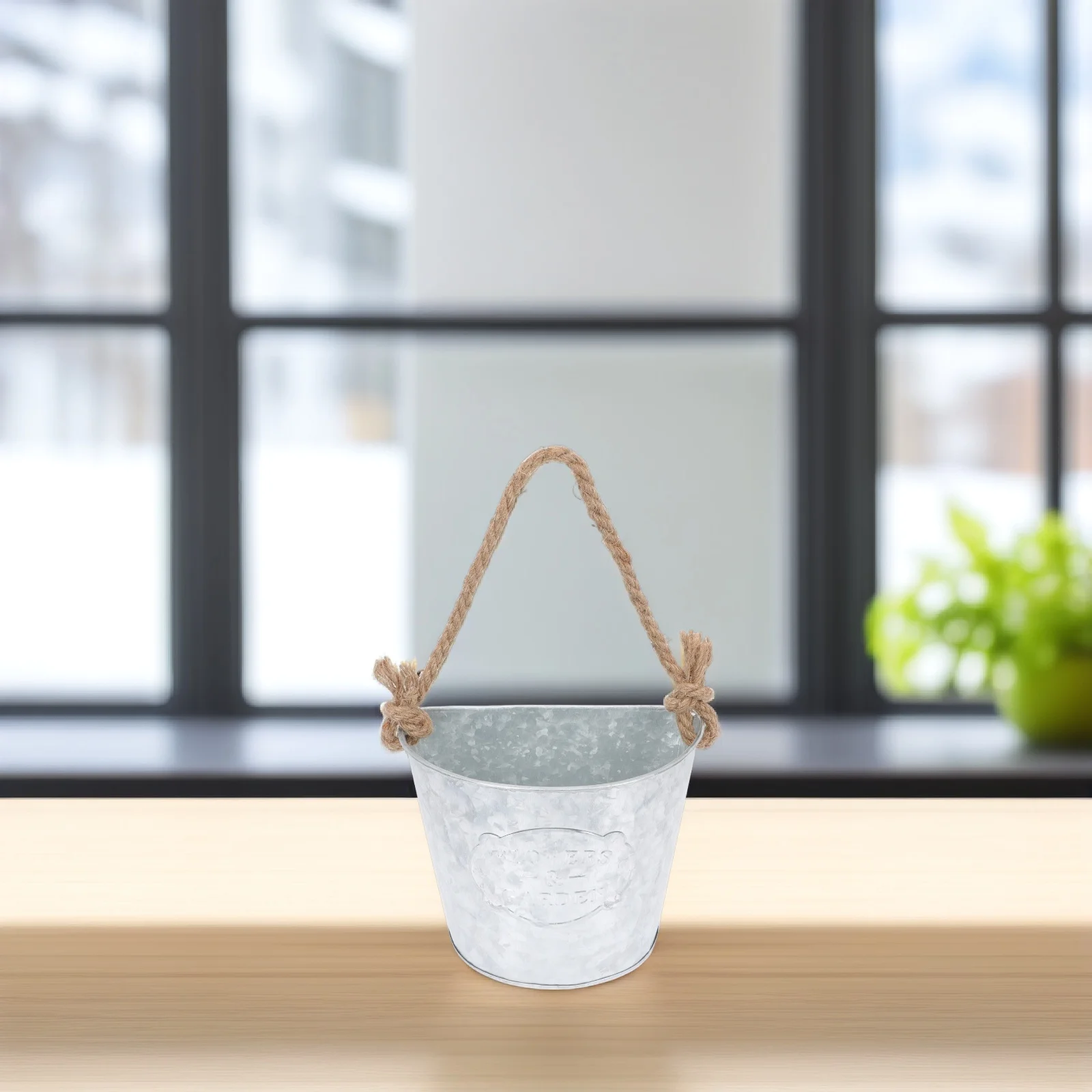 

Wall Hanging Flower Pot Iron Small Planter Silver Retro Decor Half Round Snowflake Pattern Vintage Aged Planters Space Saving