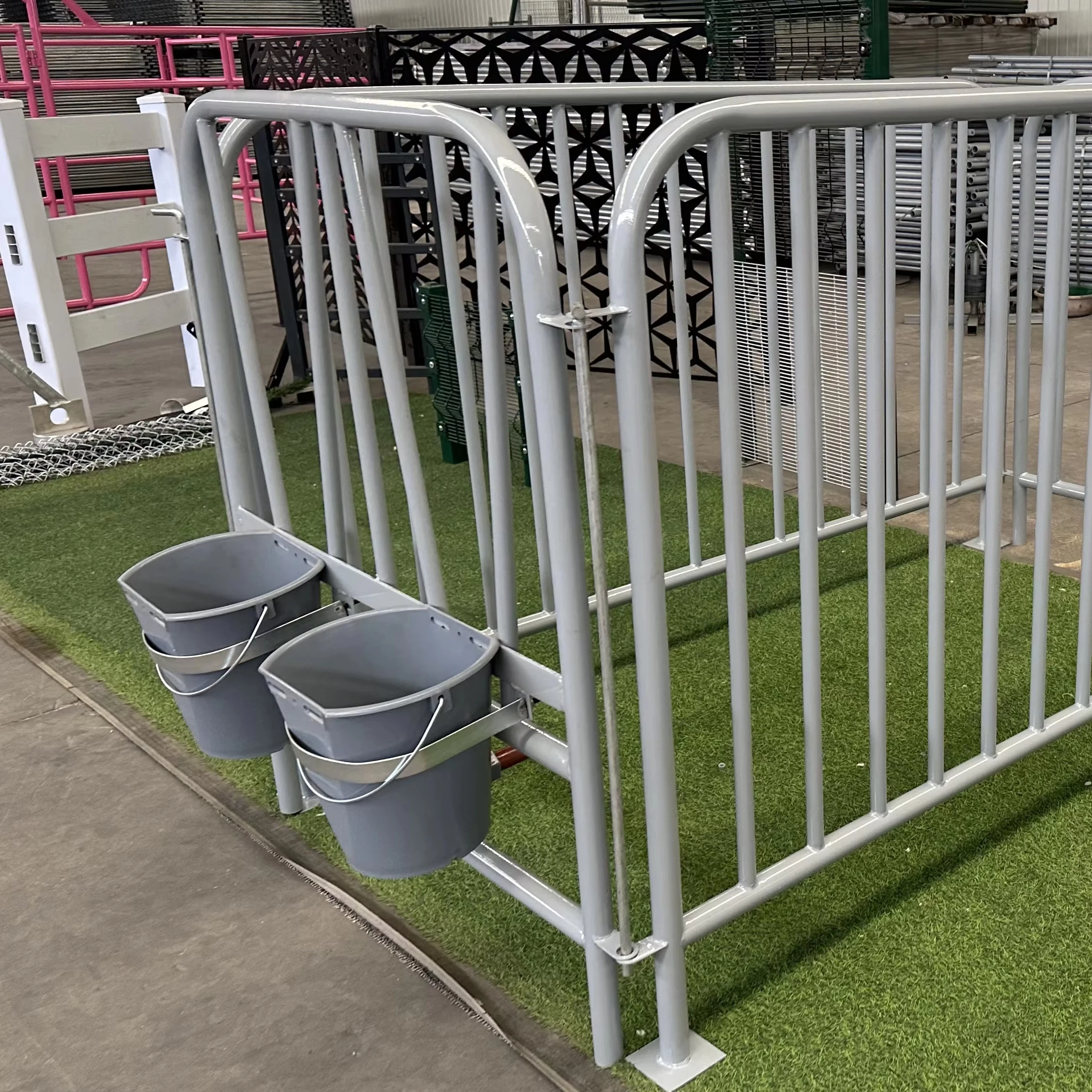 

Livestock Equipment Cattle Box Calf Hutch Calf House Cage