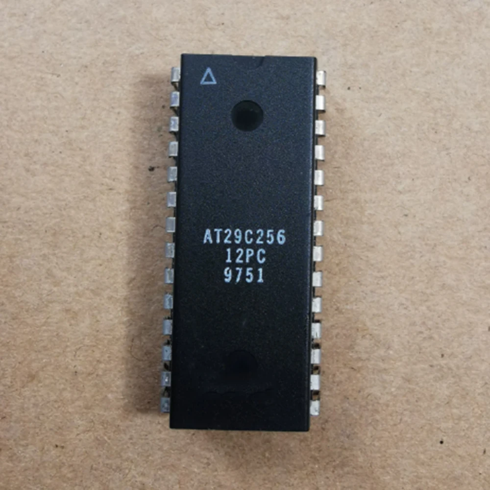 1pcs/lot AT29C256-12PC AT29C256-15PC AT29C256 DIP-28 In Stock