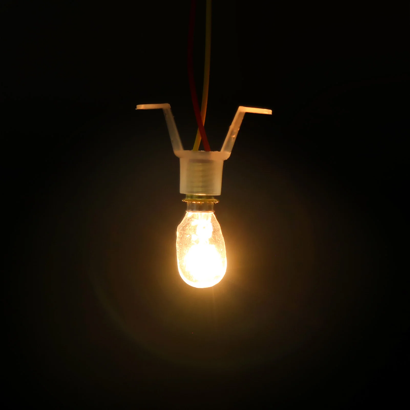 

Evemodel 10pcs E5 Incandescent Bulbs Warm White Screw Lights W Wired Copper Stand Base for 1:6 Scale Dollhouse