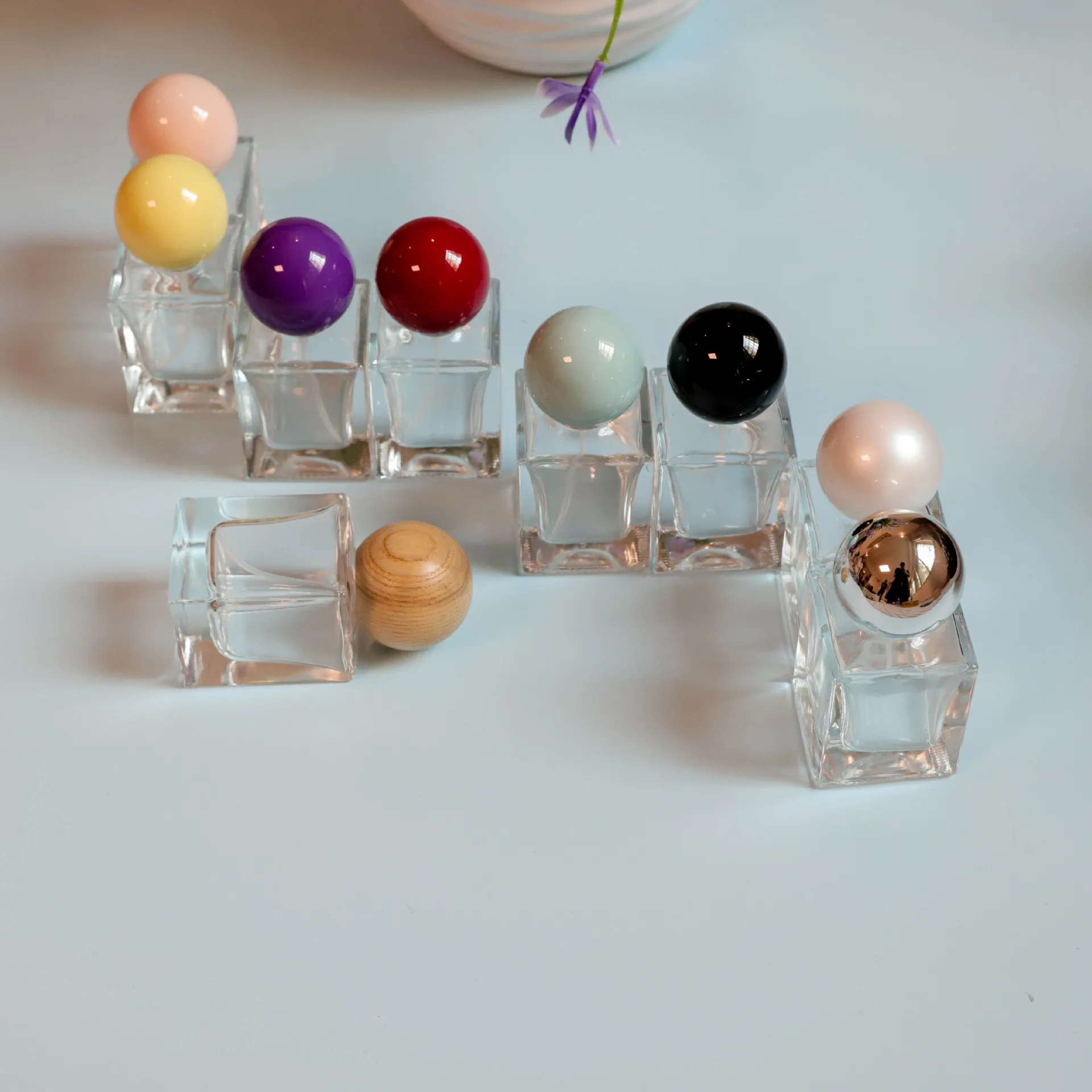 30/50ml High-End Glass Spray Bottle, Multi-Color Round Cap Portable Refillable Perfume Atomizer