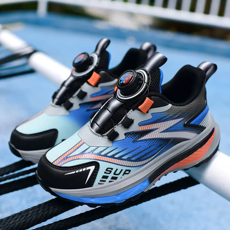 

Hot Sale Children's Brand Sneakers Outdoor Non-slip Running Shoes Kids Sports Shoes Fashion Platform Training Sneakers for Boys