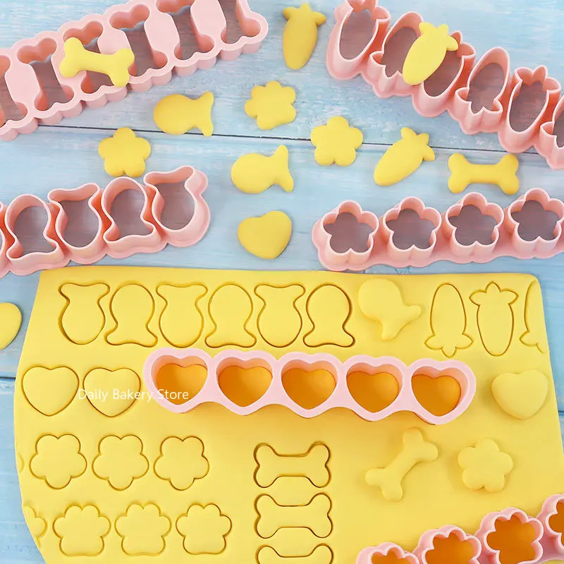 Cartoon Mini Fish Biscuit Molds, Small Goldfish Plastic Cookie Cutter Set, Fish Shaped Cake Cutting Tool, 6 Rows Pet Baking Mold